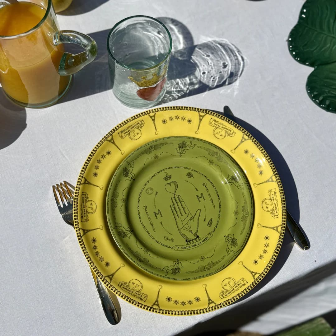 Petite Assiette Parlante COEUR SUR LA MAIN VERT2