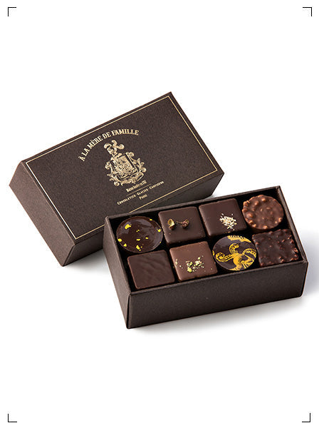 A La Mere de Famille | COFFRET DE CHOCOLATS ASSORTIS – PARISWAVE.COM