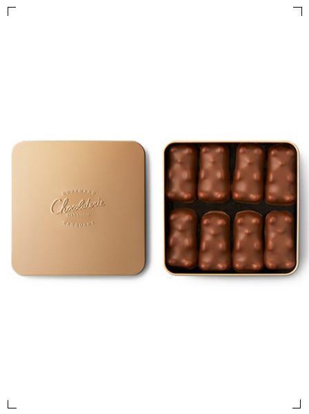 Cyril Lignac BOITE DE 16 OURSONS OURSON GUIMAUVE AU LAIT NOISETTE, マシュマロ ミルクチョコレート 16個入り シリル リニャック