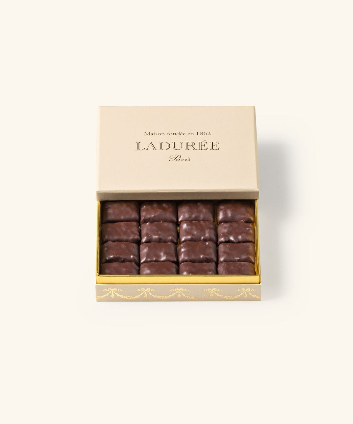 COFFRET DE 16 CHOCOLATS "75 CHAMPS ELYSÉES"