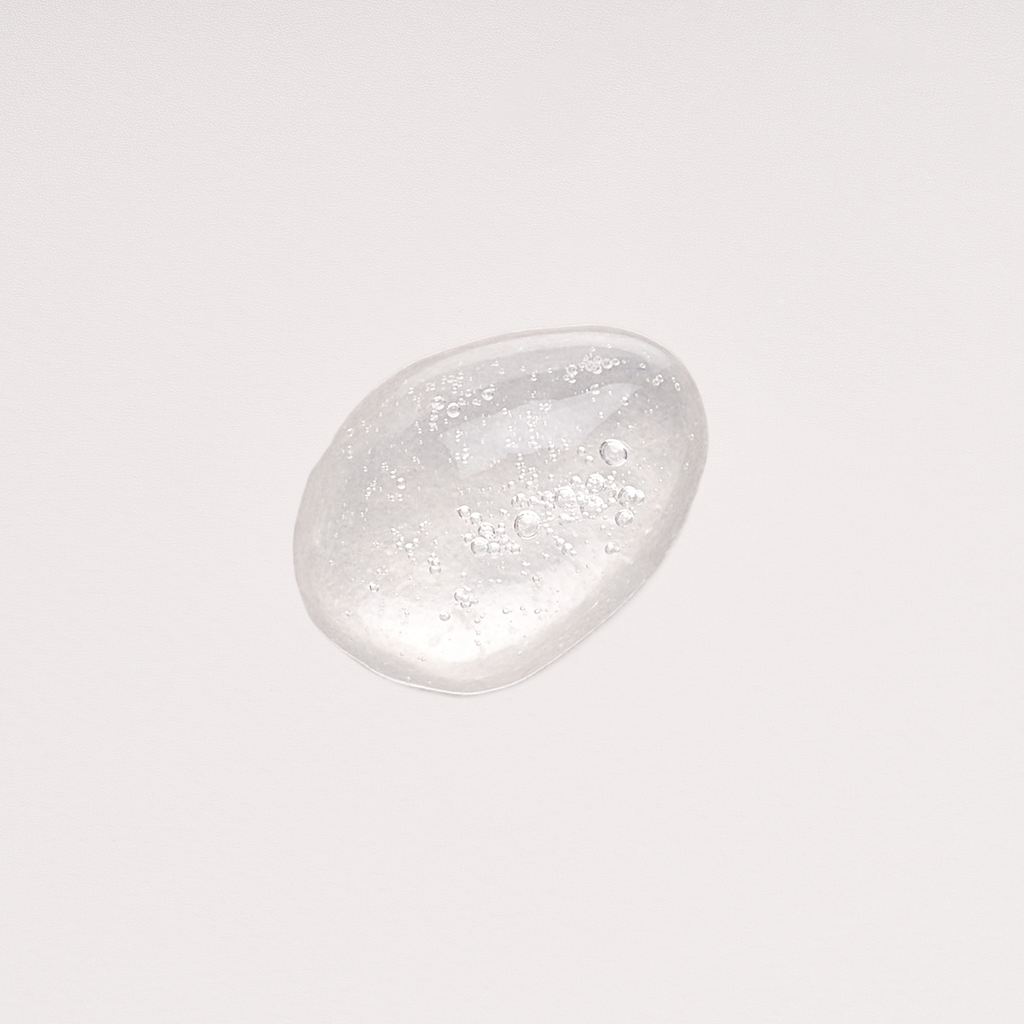 GELÉE NETTOYANTE DÉMAQUILLANTE