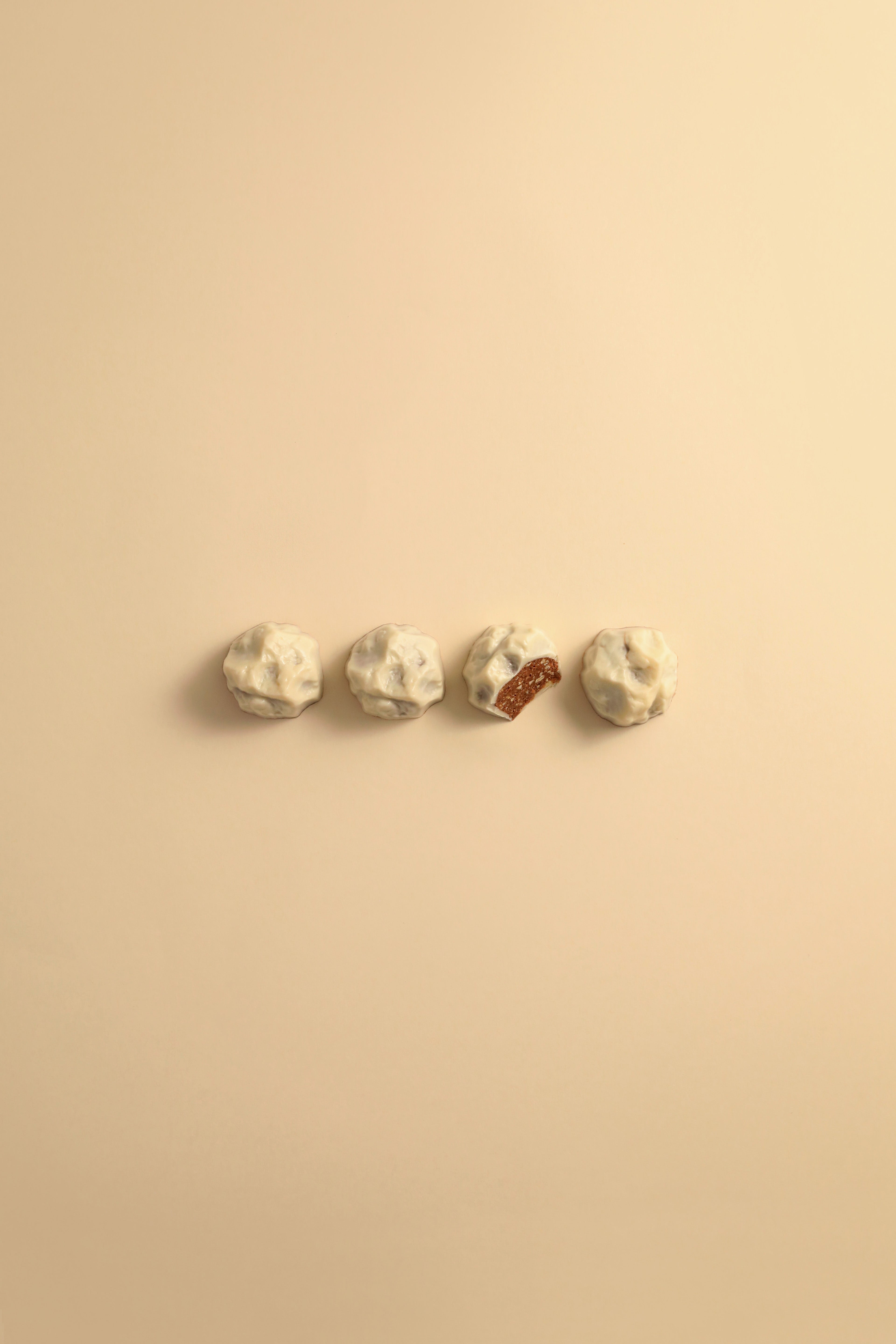 ROCHER NOISETTE 4 PIÈCES CHOCOLAT BLANC