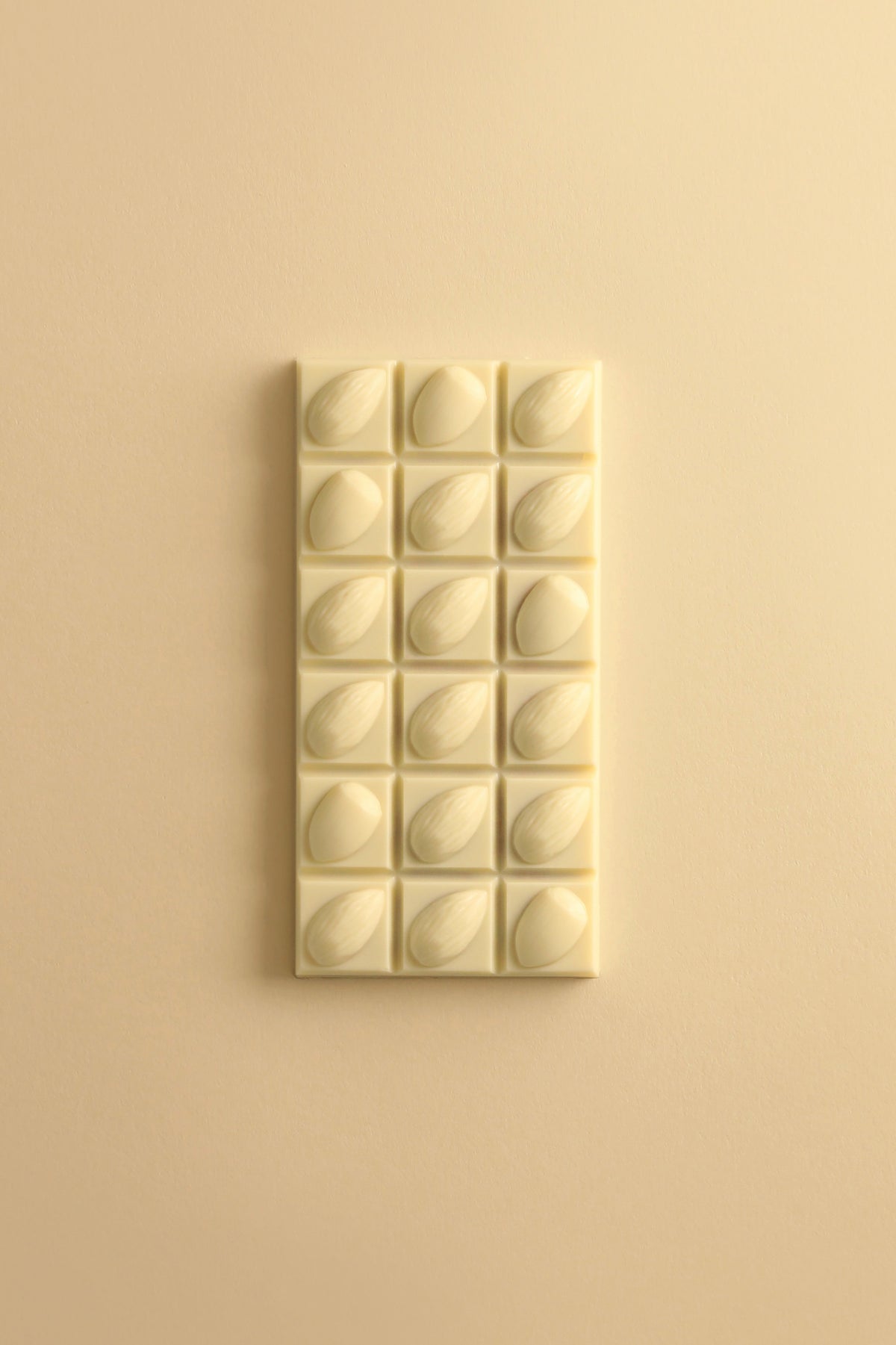 TABLETTE AMANDE NOISETTE CHOCOLAT BLANC