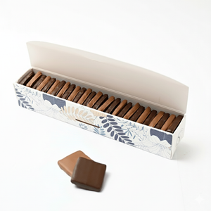 Biscuits craquants enrobés – assortiment chocolat noir et lait