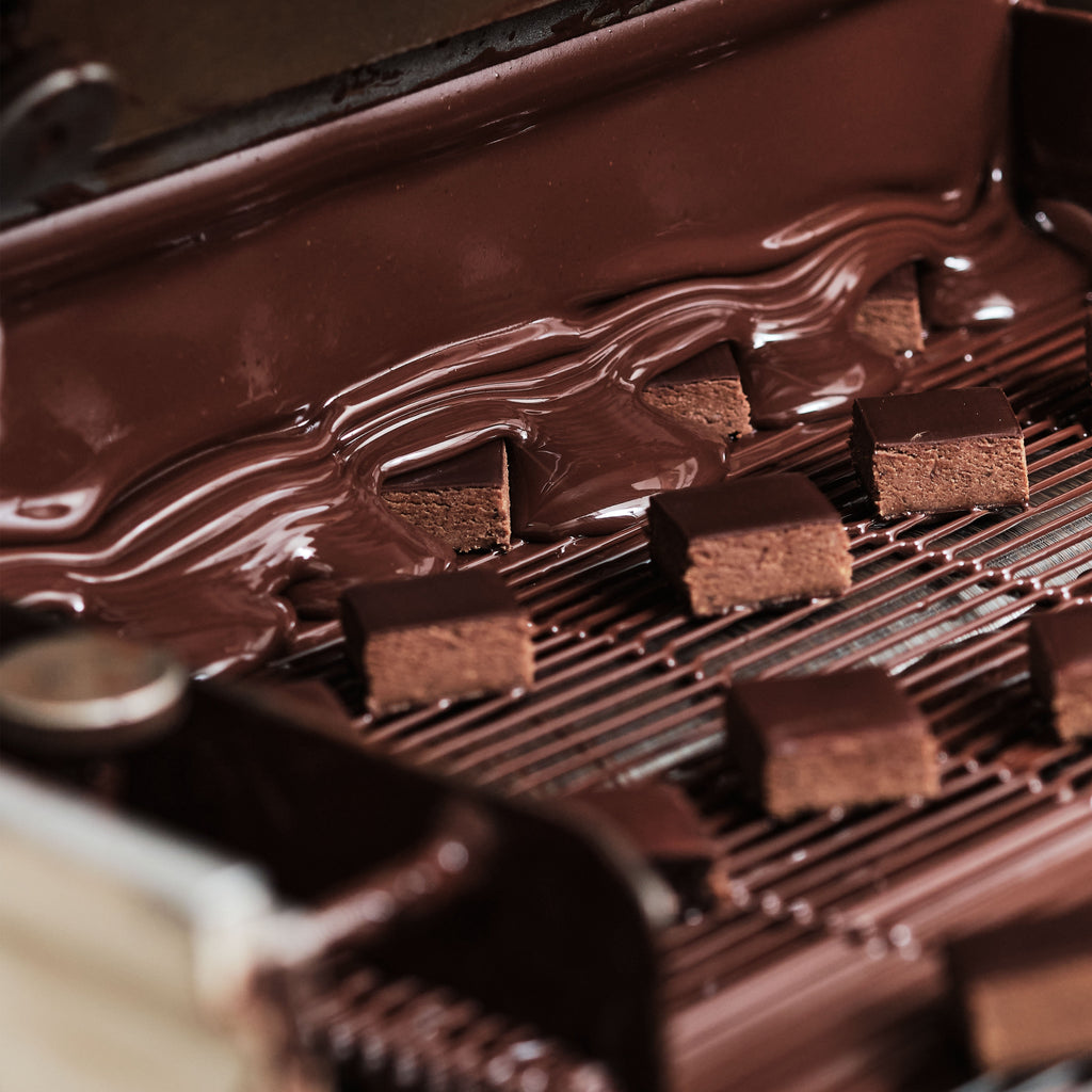 BOÎTE OPÉRA - 143 CHOCOLATS ASSORTIS