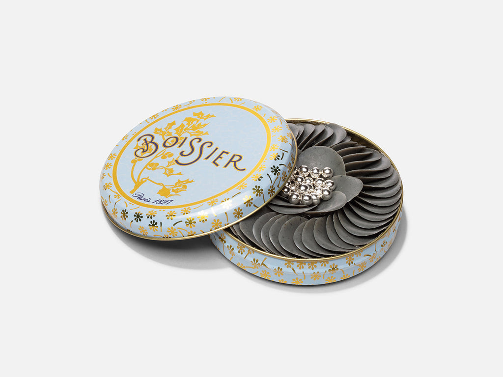 PÉTALES SÉSAME ET PERLES ARGENT