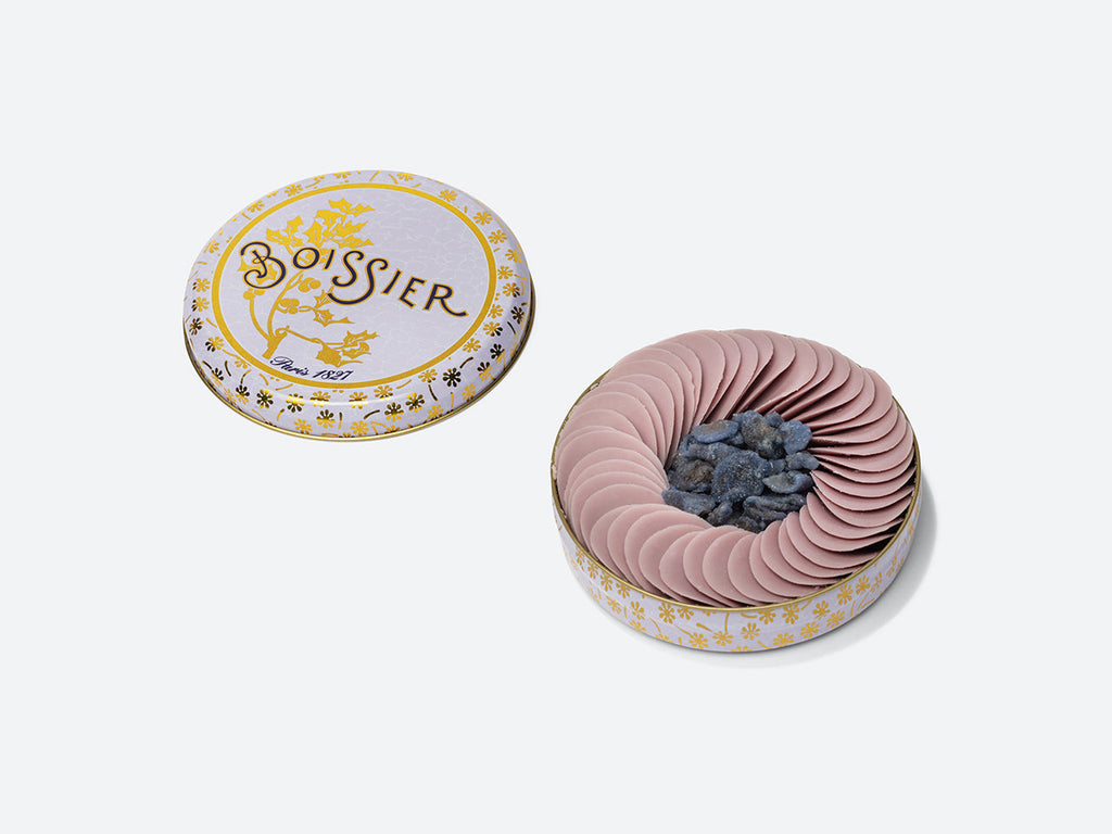 PÉTALES DE CHOCOLAT ET FLEURS CRISTALLISÉES