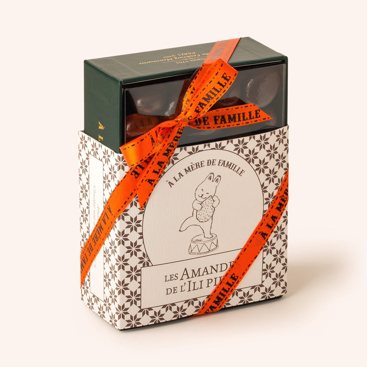 LES AMANDES DE L'ILI PIKA NOIR 210G