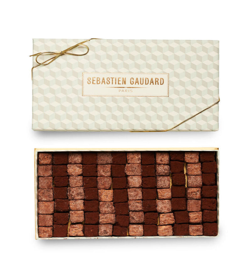 Écrin Pavés des Tuileries & des Martyrs　320g