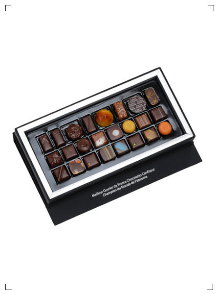Franck Kestener COFFRETS DE 24 BONBONS CHOCOLATS, ボンボンショコラ 24個入り フランク ケストナー