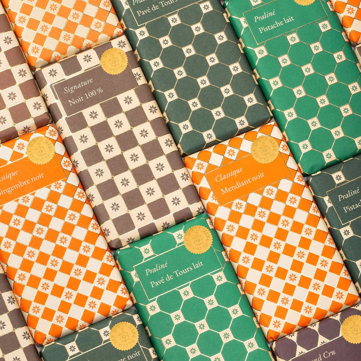 TABLETTE CHOCOLAT PRALINÉ FEUILLETÉ NOIR